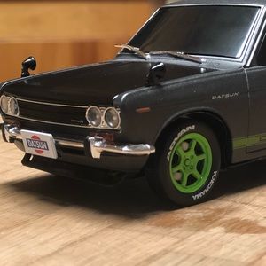 Meet your Posher, Stuart